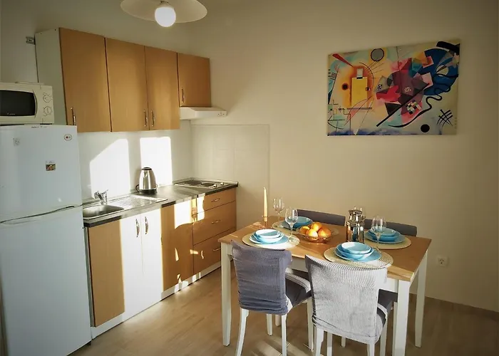 Helena Apartament